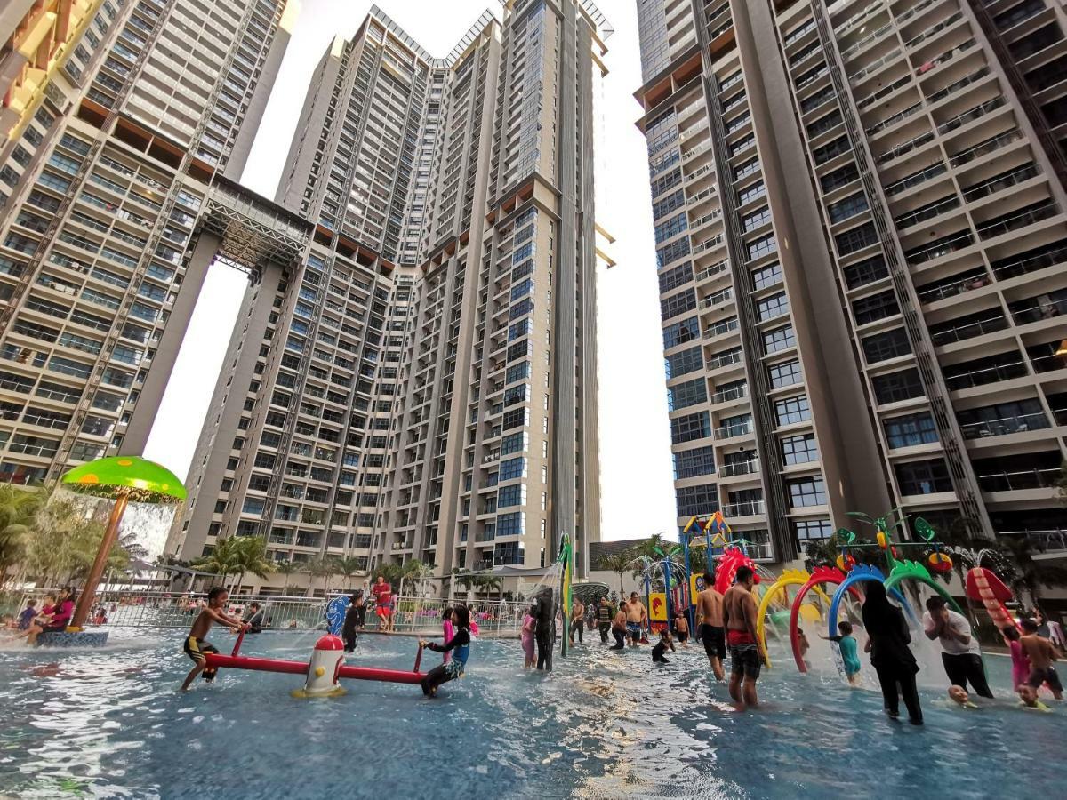 Atlantis Residence Melaka Eksteriør billede