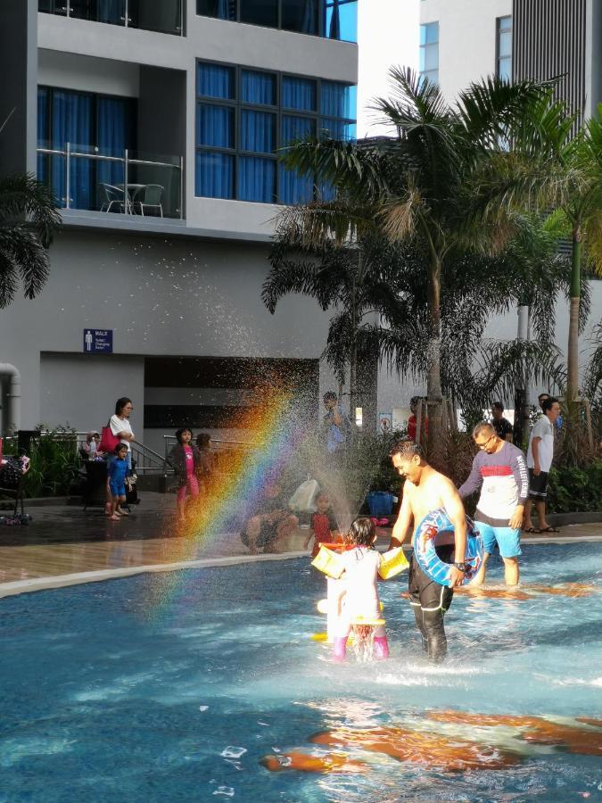 Atlantis Residence Melaka Eksteriør billede
