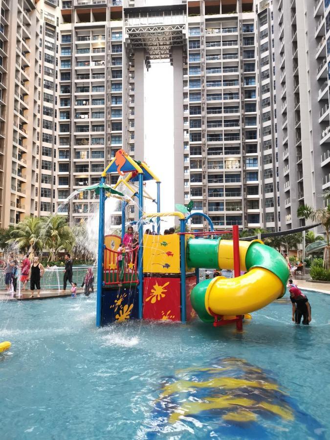 Atlantis Residence Melaka Eksteriør billede