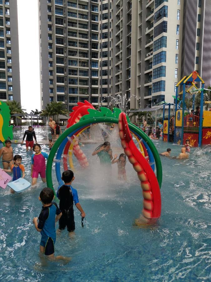 Atlantis Residence Melaka Eksteriør billede